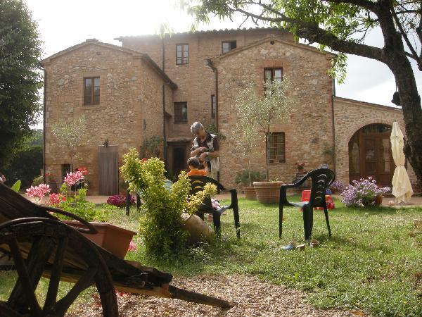 Casale Il Colombaio Di Toiano Hostal Sovicille Exterior foto